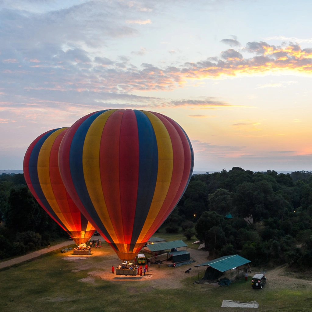 8 Days Intrepid Safari balloon ride