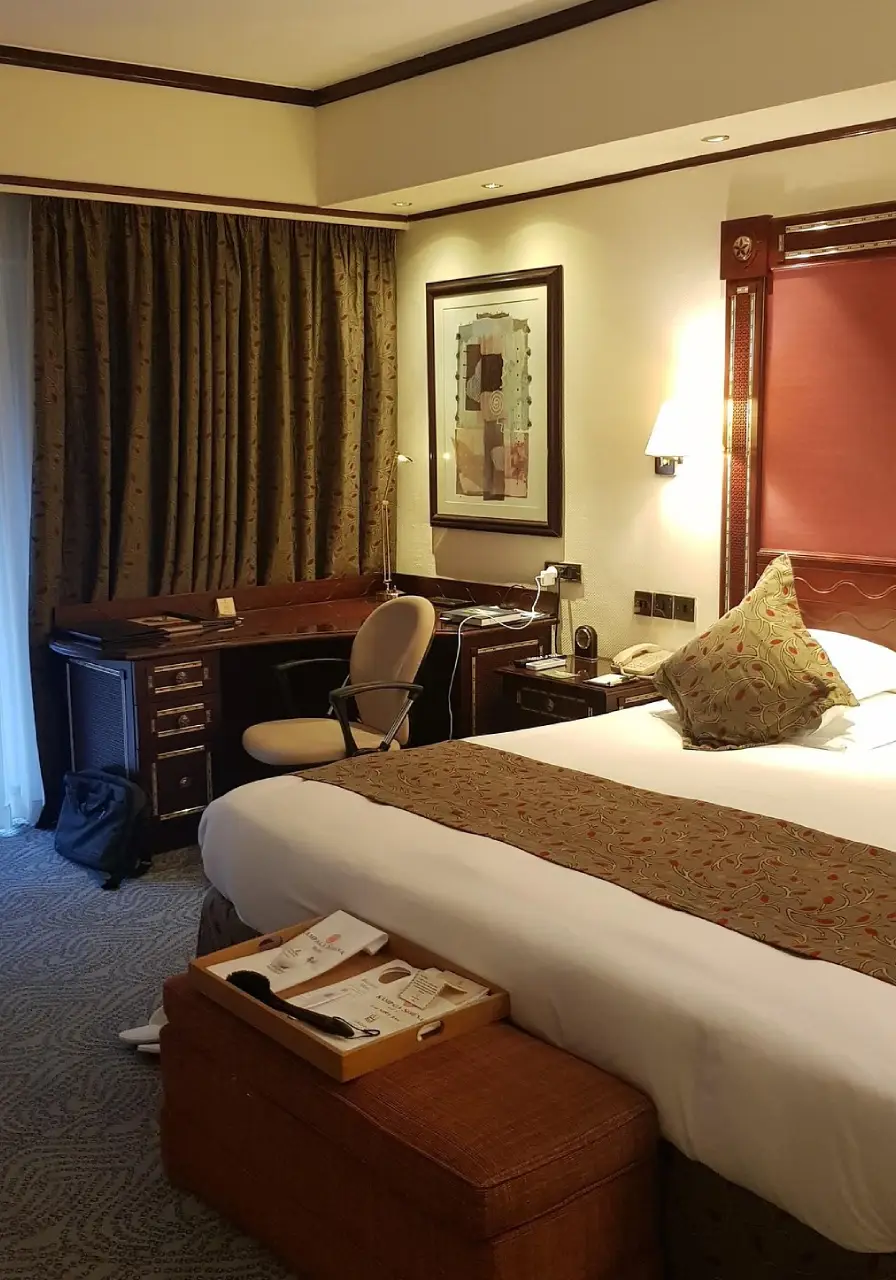 8-days-uganda-apes-and-forests-safari-2