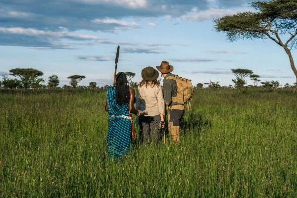 7-days-walking-and-classic-safari (1)